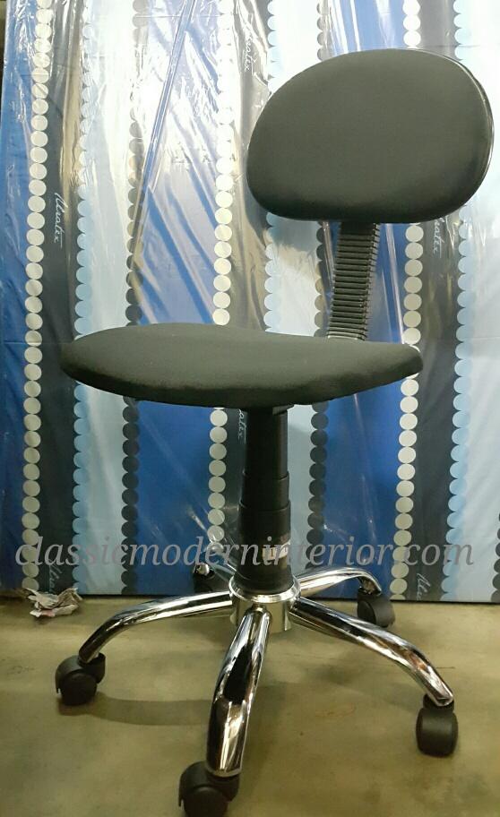 EC 10 Office Chair - CLASSIC & MODERN INTERIOR
